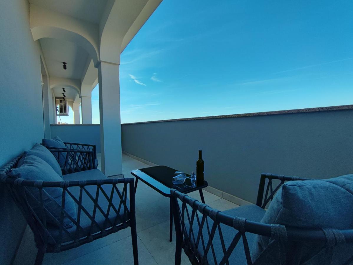 Dali II Apartment Novalja Ngoại thất bức ảnh