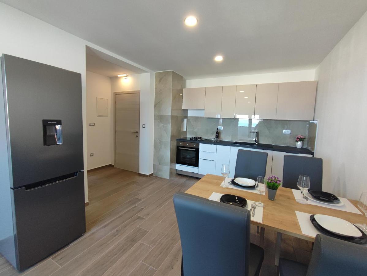 Dali II Apartment Novalja Ngoại thất bức ảnh