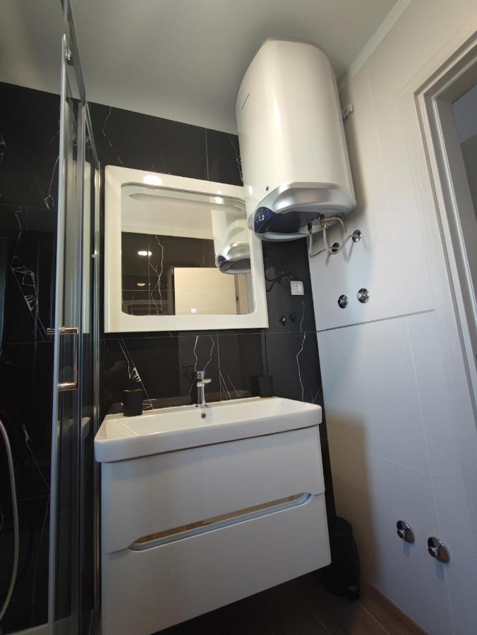 Dali II Apartment Novalja Ngoại thất bức ảnh